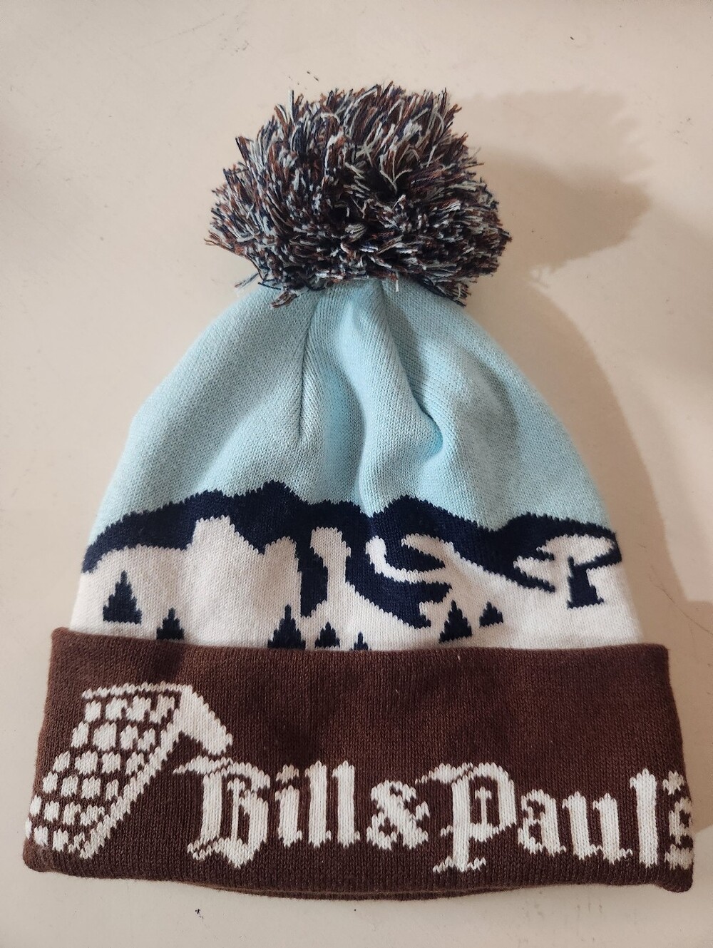 Bill & Paul’s Sporthaus Retro Ski Beanie Mountain Knit Pom Pom Winter Hat